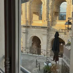  Appartement In Arles: De L'amphithéâtre